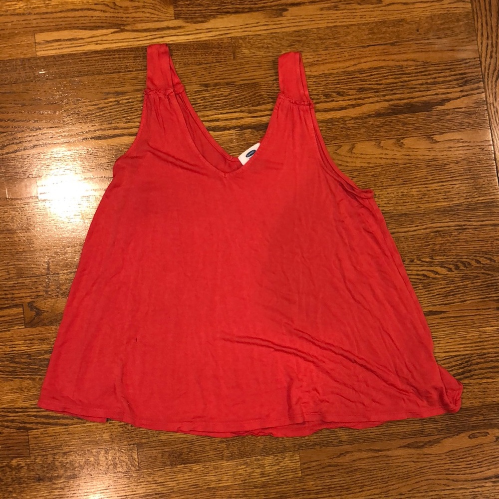 Flowy Red Tank